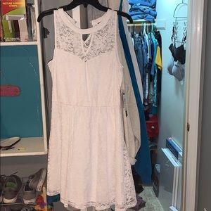 White lace dress